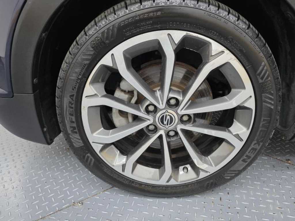 Ssangyong Tivoli 2016 Azul - Importación desde Corea - HF Imports Iquique - Foto 18