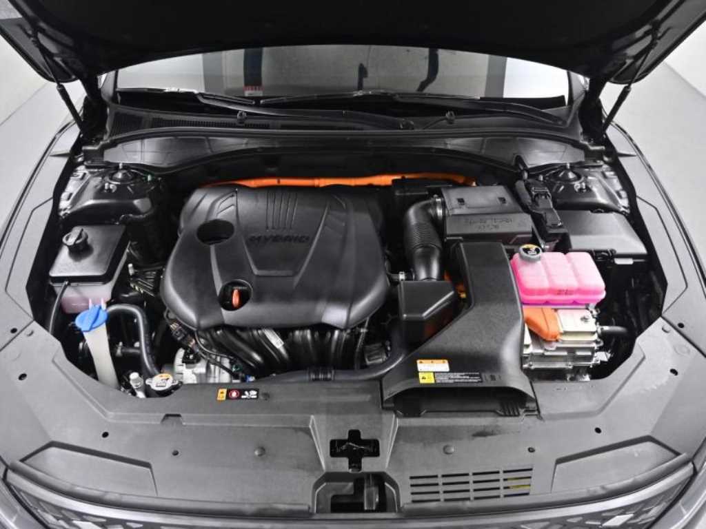 KIA Stinger - Vista 6