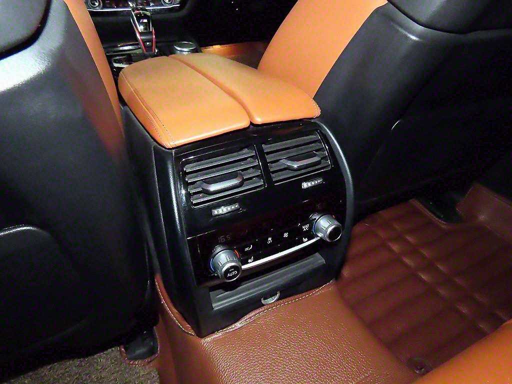 BMW 5 Series 2018 Negro - Importación desde Corea - HF Imports Iquique - Foto 16