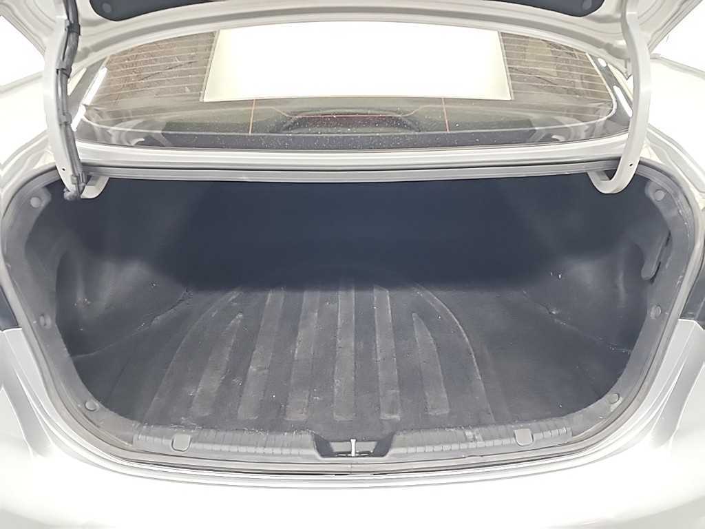 KIA K3 2016 Gris - Importación desde Corea - HF Imports Iquique - Foto 18