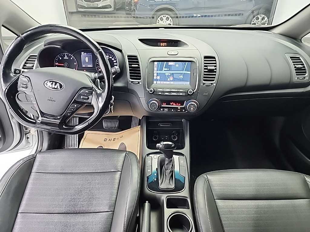 KIA K3 - Vista 7