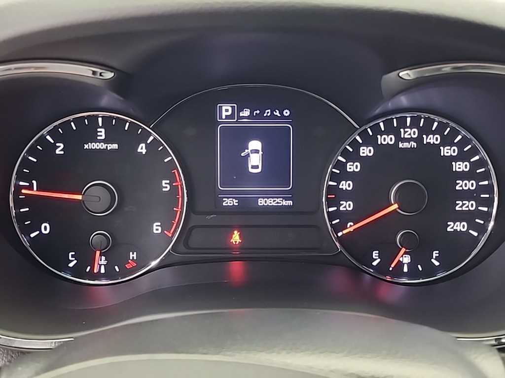 KIA K3 - Vista 6