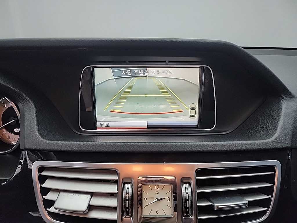 Mercedes Benz E class 2014 Blanco - Importación desde Corea - HF Imports Iquique - Foto 17