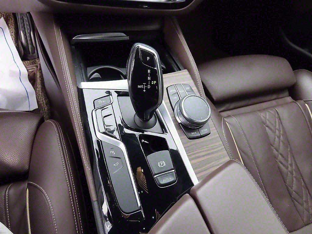 BMW 5 Series - Vista 10