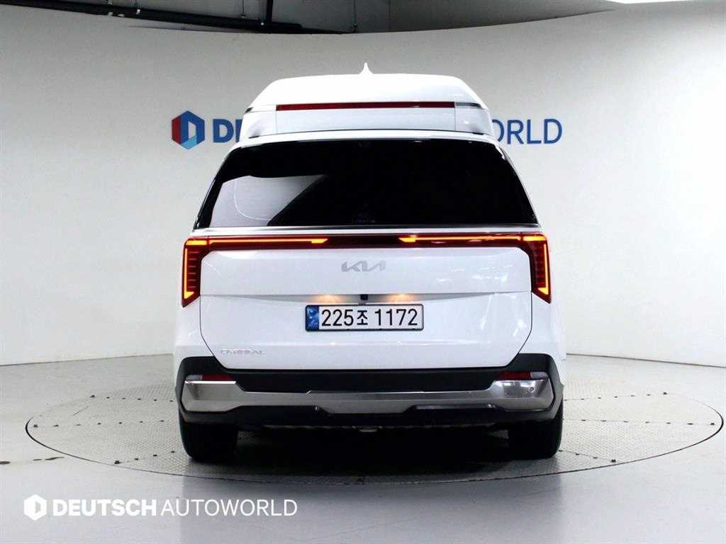 KIA Carnival - Vista 4