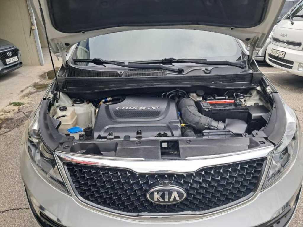 KIA Sportage 2014 Plateado - Importación desde Corea - HF Imports Iquique - Foto 20