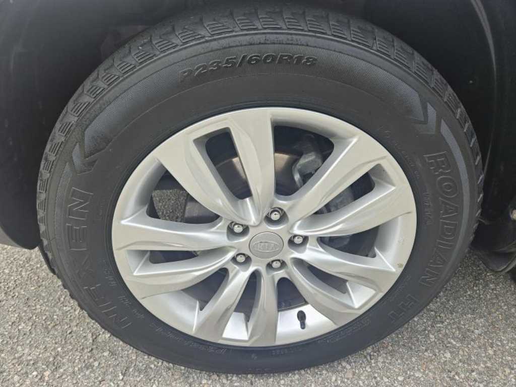 KIA Sorento - Vista 7