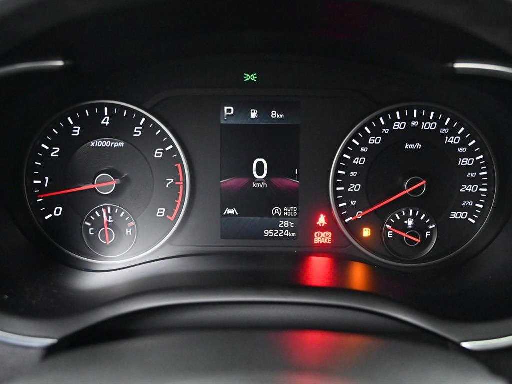 KIA Stinger - Vista 8