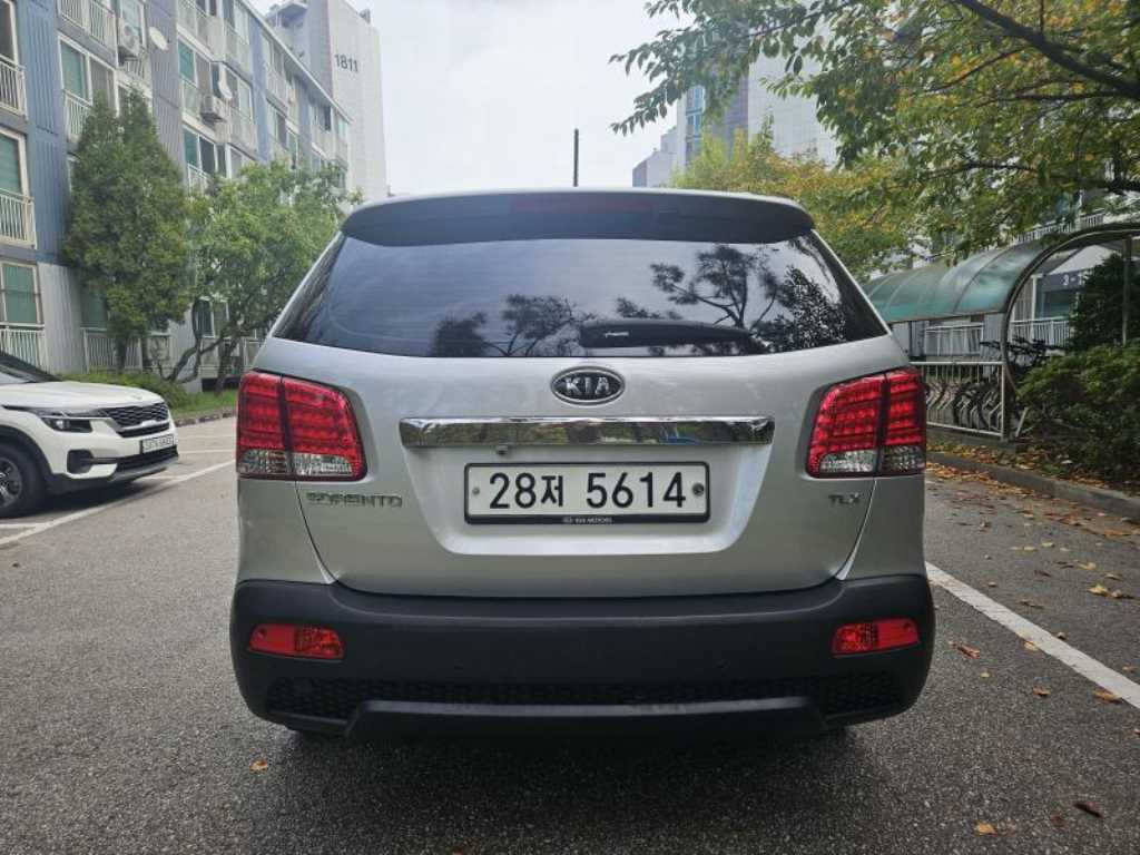 KIA Sorento - Vista 4