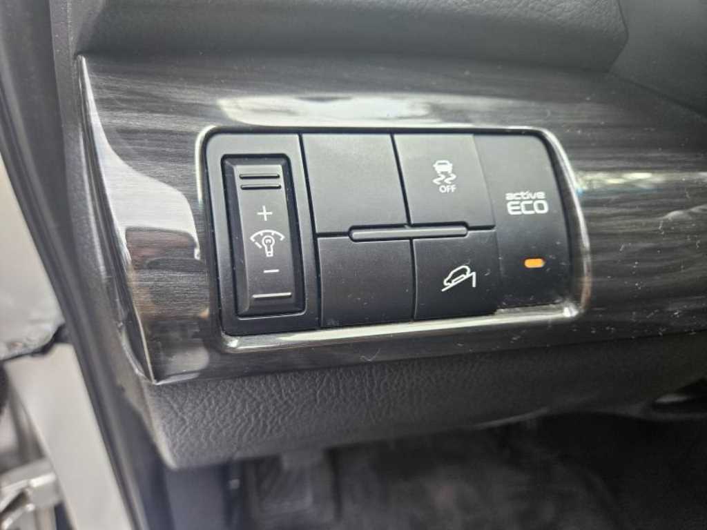 KIA Sorento - Vista 12