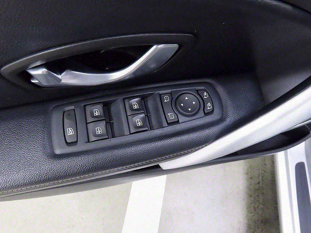 SAMSUNG SM3 - Vista 11