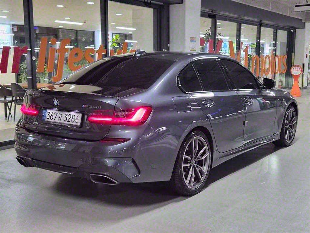 BMW 3 series - Vista 4