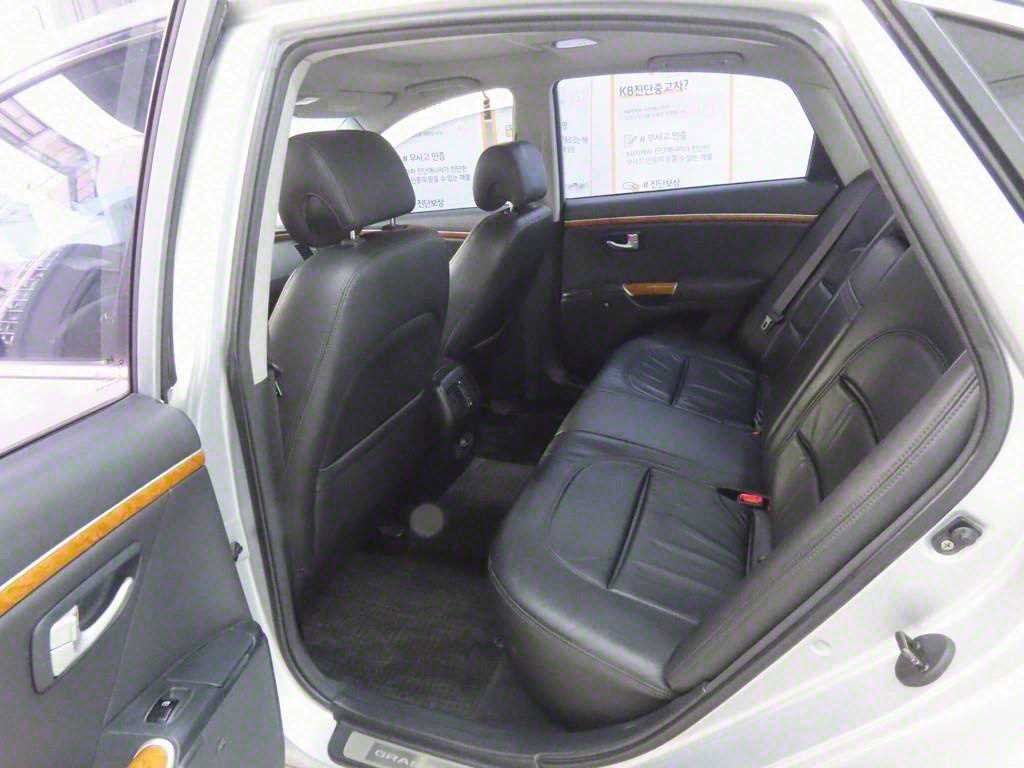 HYUNDAI Grandeur - Vista 6