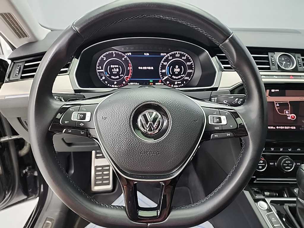 Volkswagen Arteon - Vista 9