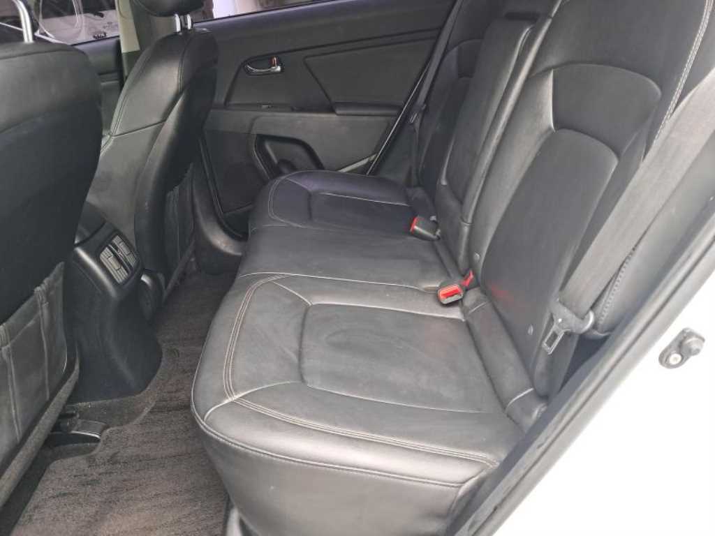 KIA Sportage 2014 Plateado - Importación desde Corea - HF Imports Iquique - Foto 16