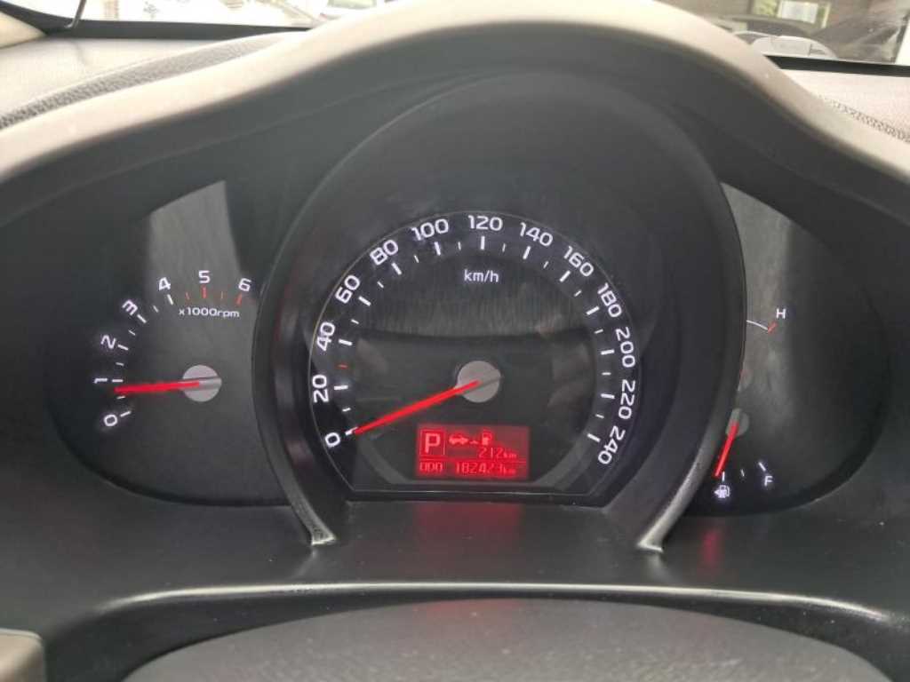 KIA Sportage - Vista 10