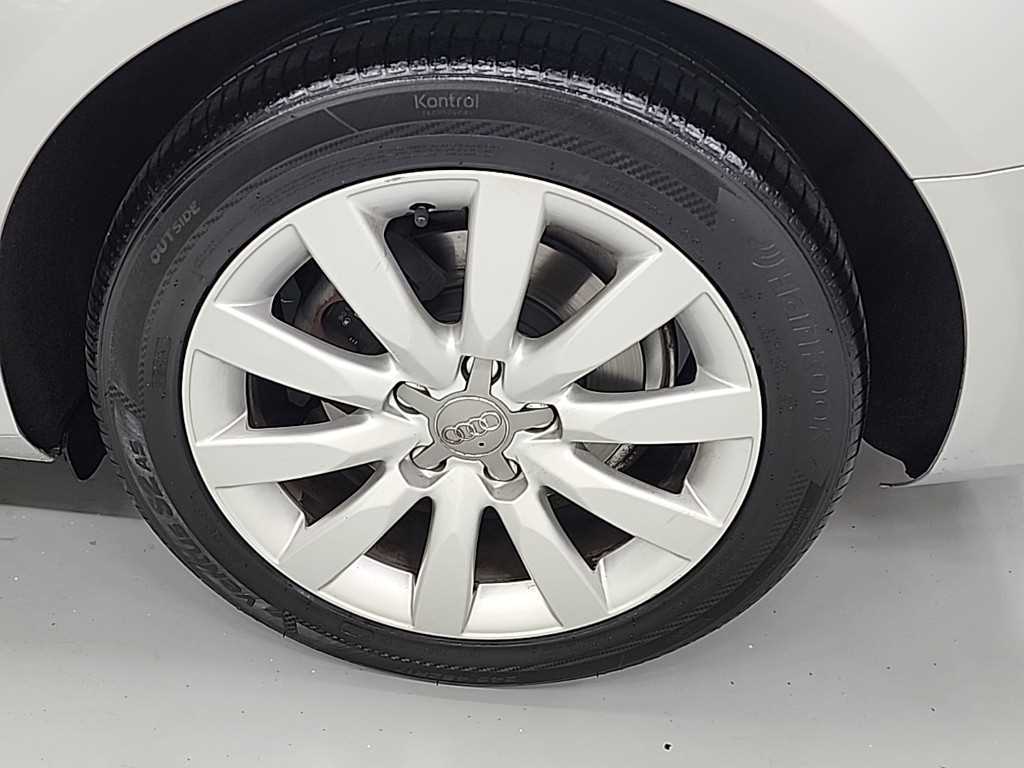 Audi A4 2011 Gris - Importación desde Corea - HF Imports Iquique - Foto 20