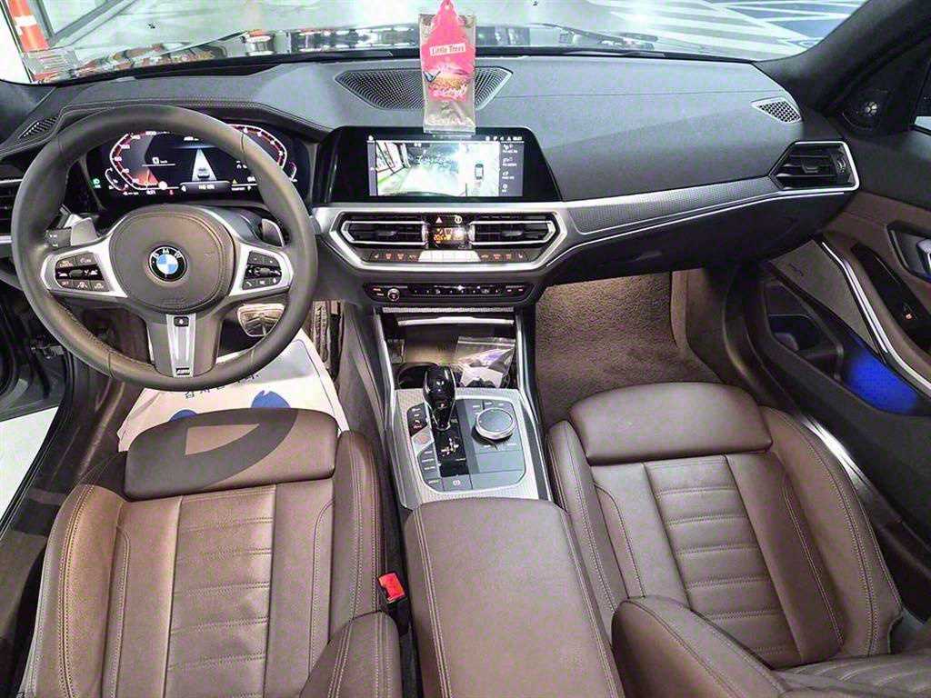 BMW 3 series - Vista 8