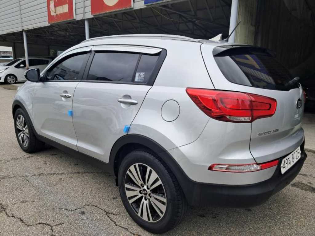 KIA Sportage - Vista 4