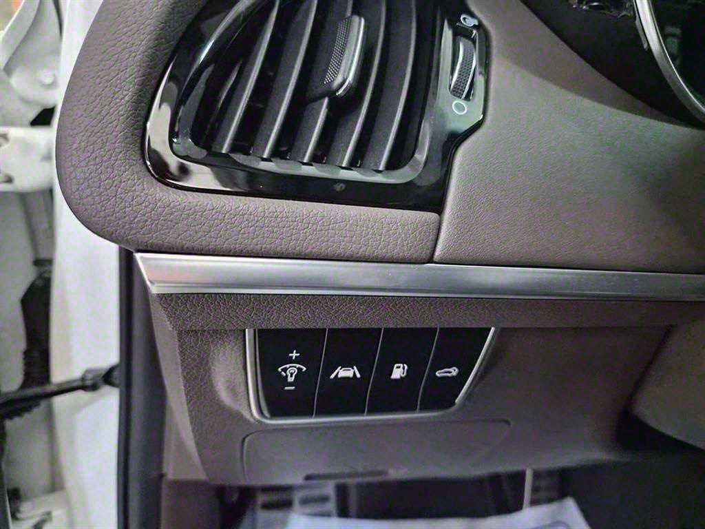 KIA Stinger - Vista 12