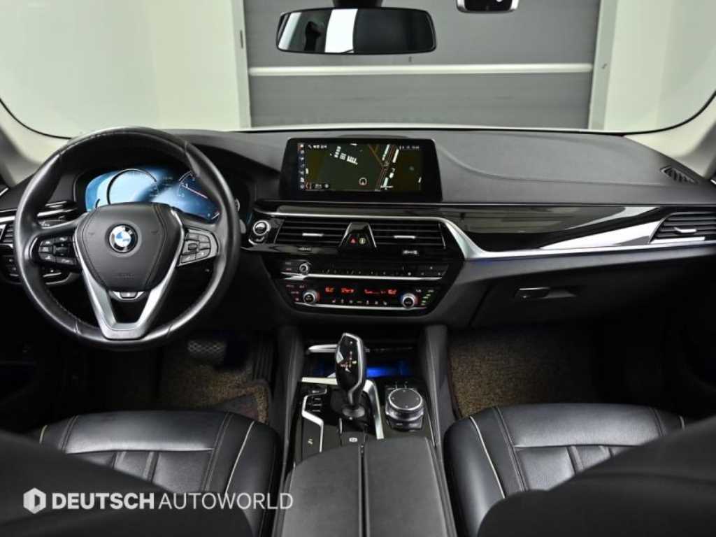 BMW 5 Series - Vista 7