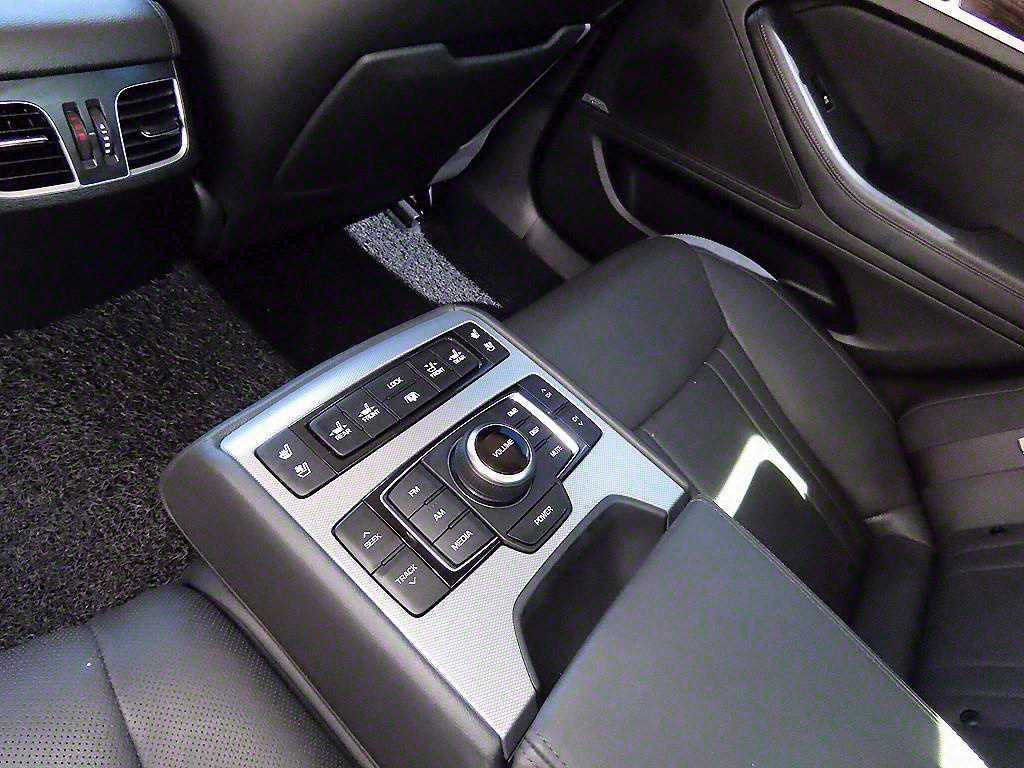 Genesis G80 2019 Negro - Importación desde Corea - HF Imports Iquique - Foto 16