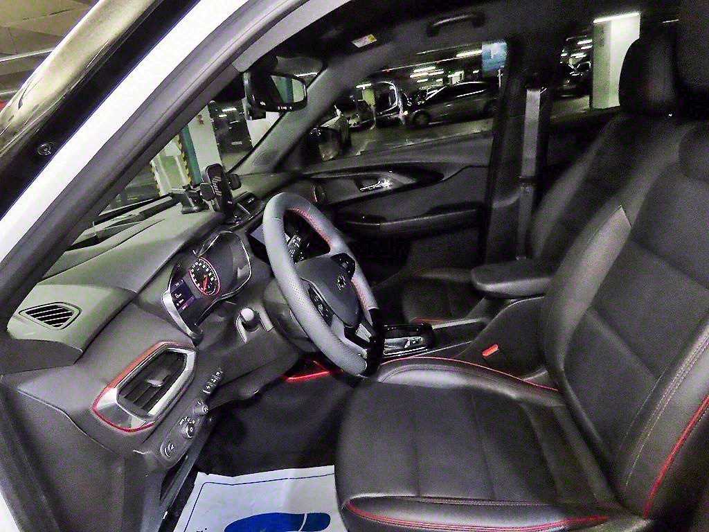 Chevrolet Trail Blazer - Vista 6