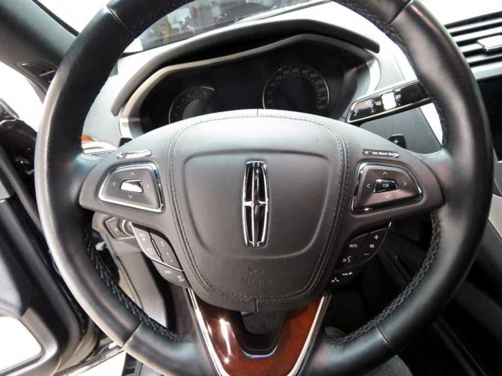 Lincoln MKZ - Vista 9