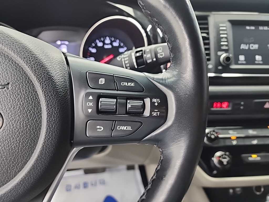 KIA Carnival 2019 Negro - Importación desde Corea - HF Imports Iquique - Foto 18