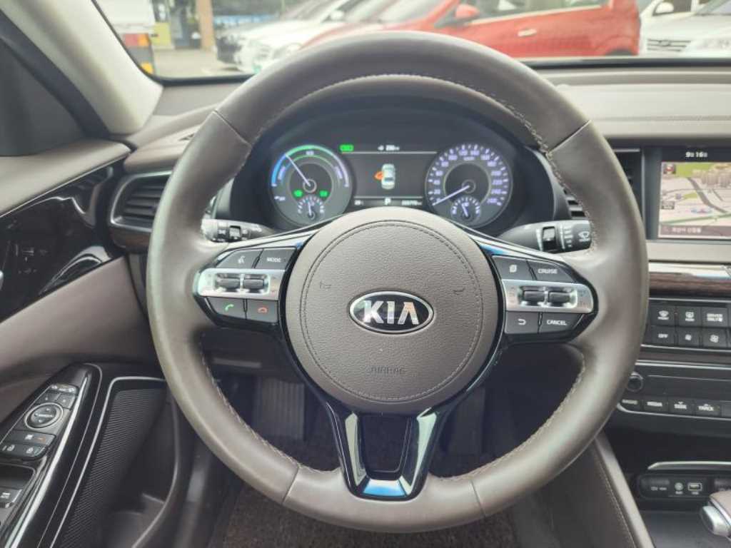 KIA K7 - Vista 6