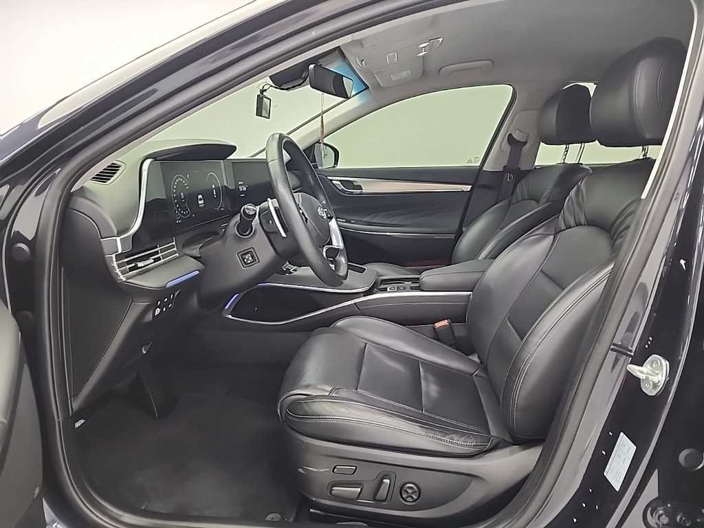 HYUNDAI Grandeur - Vista 11