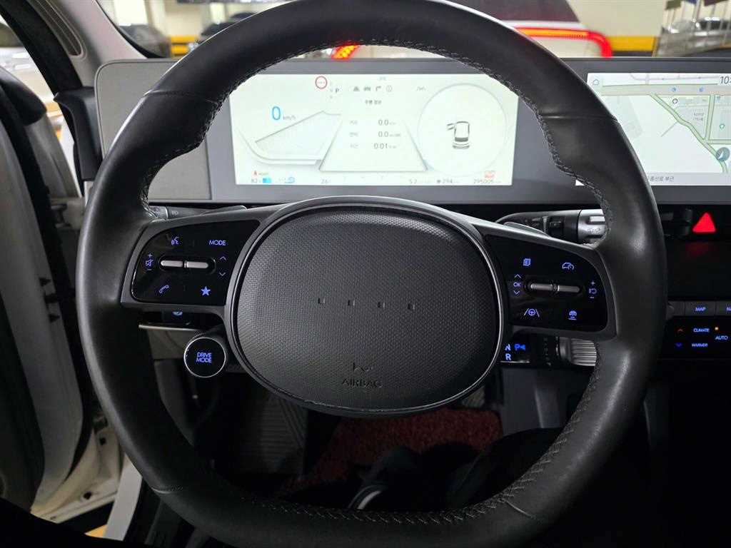 HYUNDAI Ioniq 5 - Vista 8