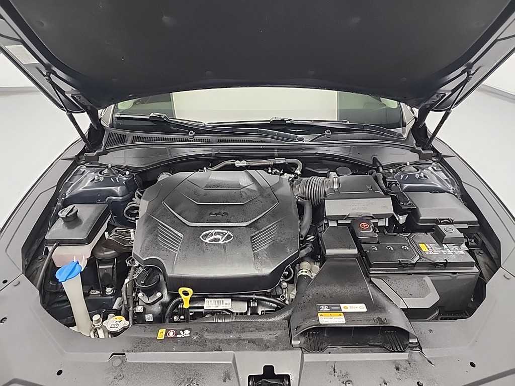 HYUNDAI Grandeur - Vista 5