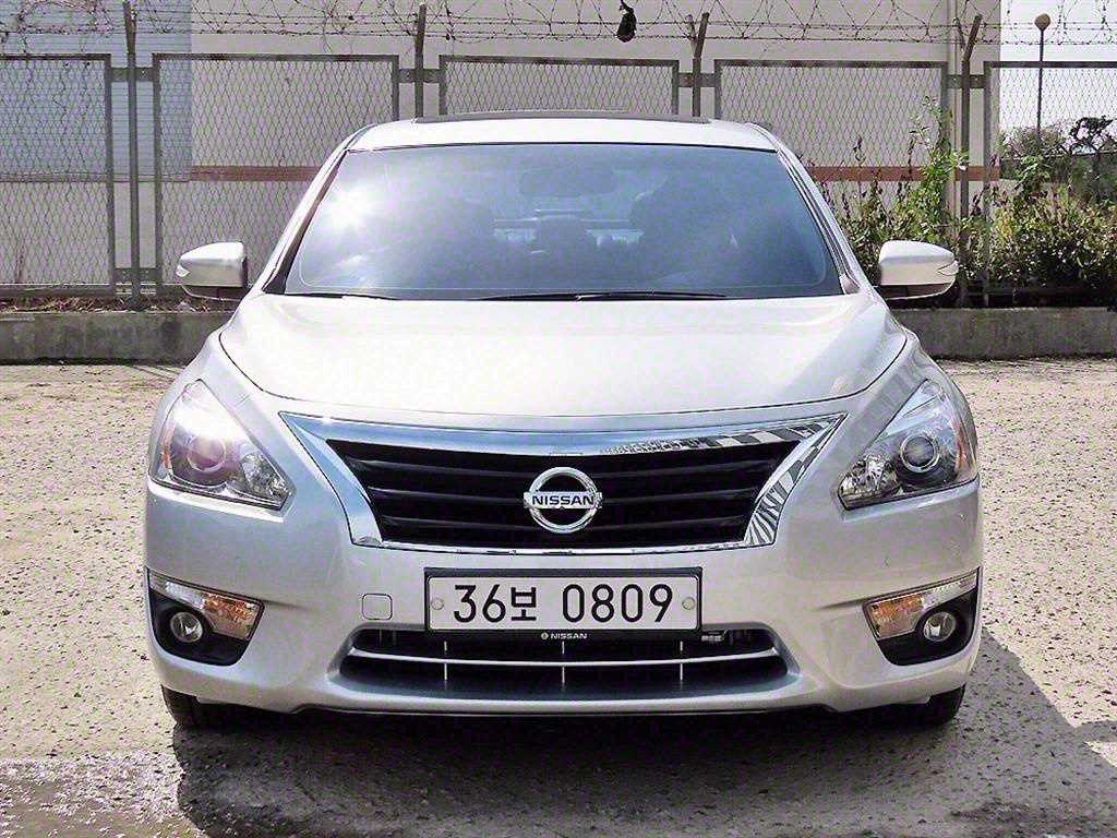 Nissan Altima