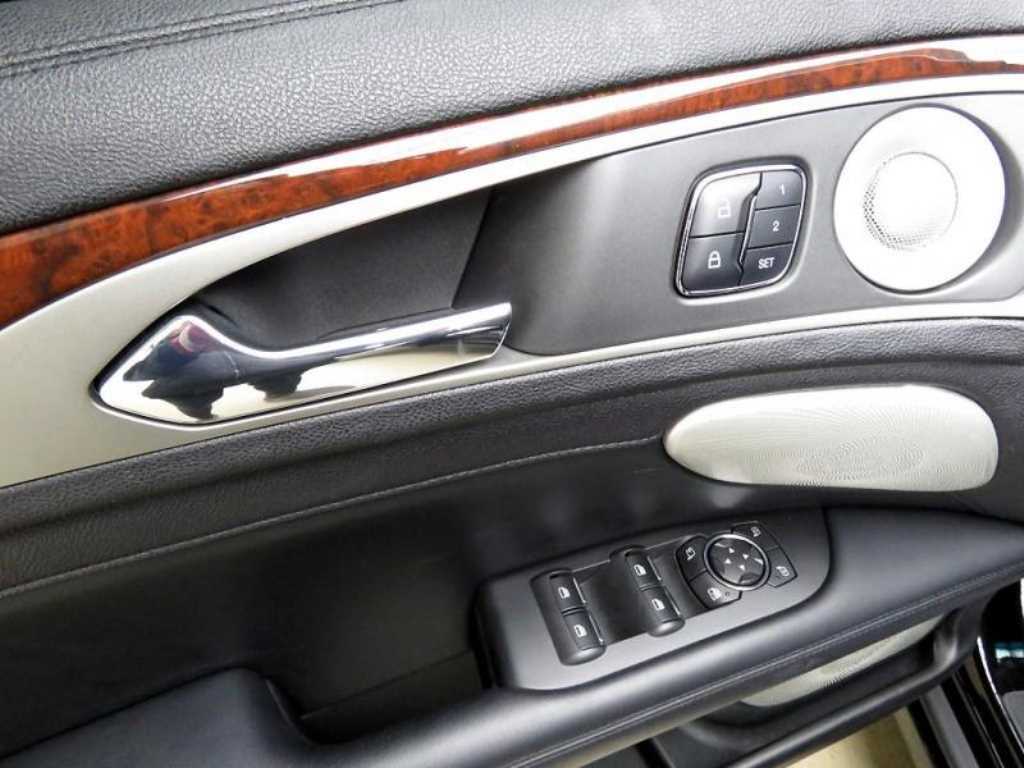 Lincoln MKZ - Vista 12