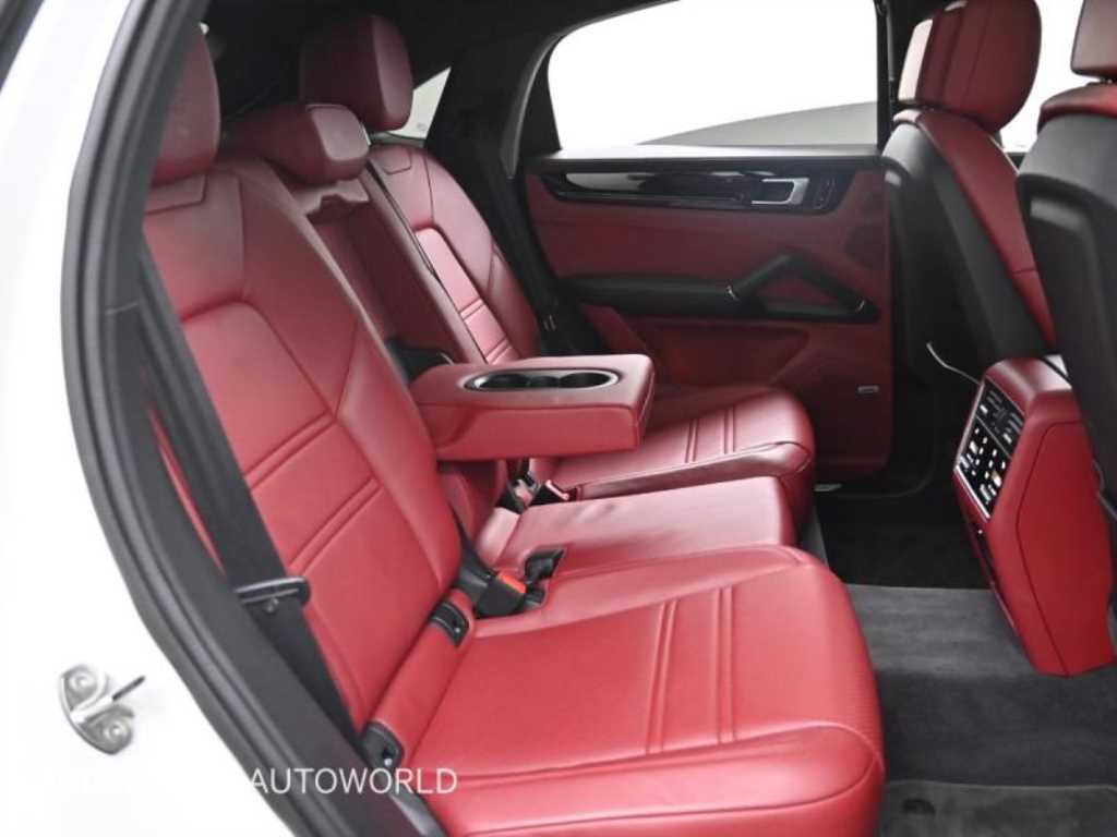 Porsche Cayenne - Vista 12
