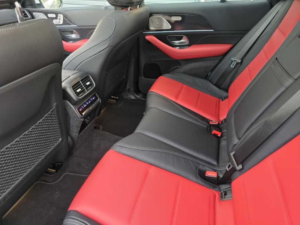 Mercedes Benz GLE Class - Vista 11