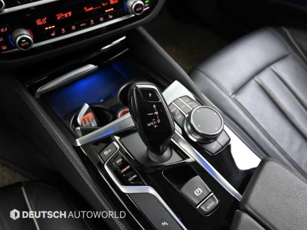 BMW 5 Series - Vista 9