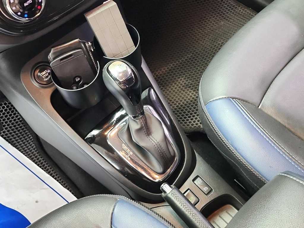 SAMSUNG QM3 - Vista 8