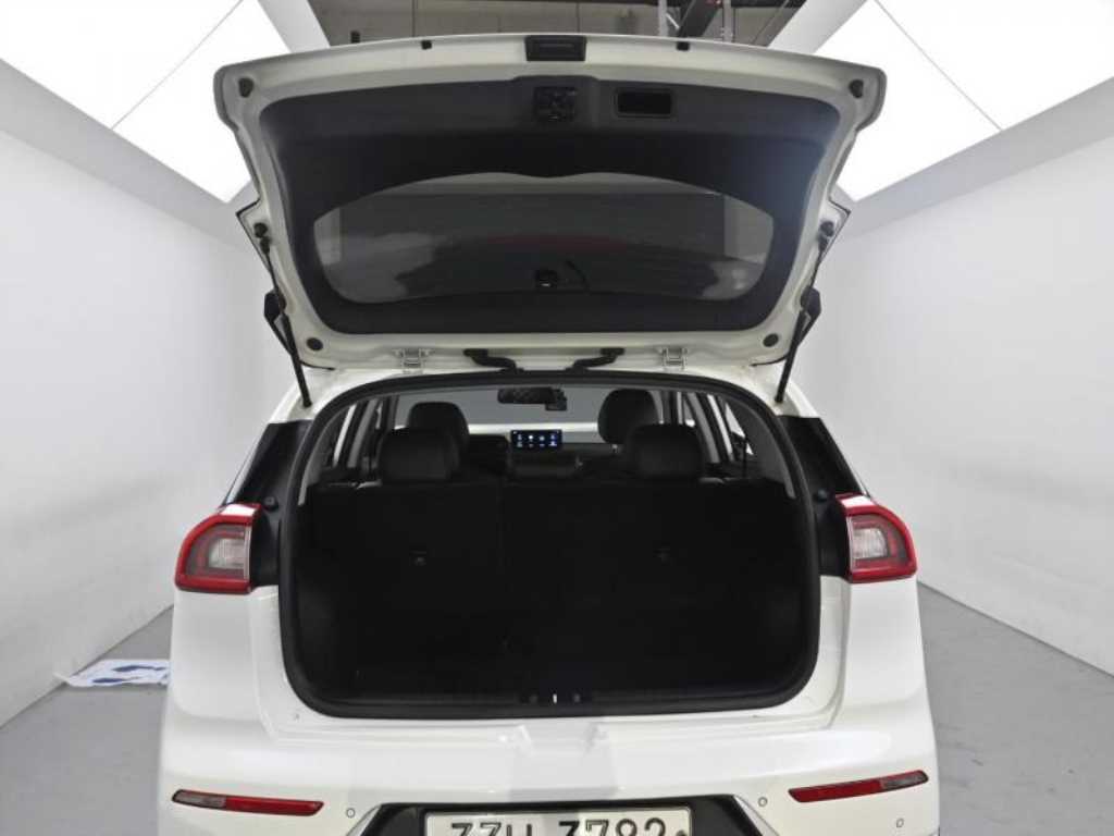 KIA Niro 2018 Blanco - Importación desde Corea - HF Imports Iquique - Foto 20