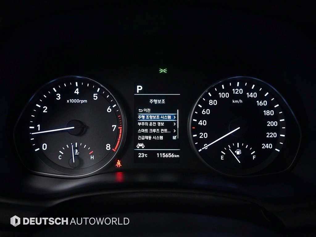 HYUNDAI i30 - Vista 8