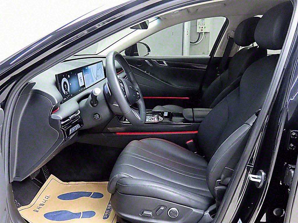 Genesis G80 - Vista 5