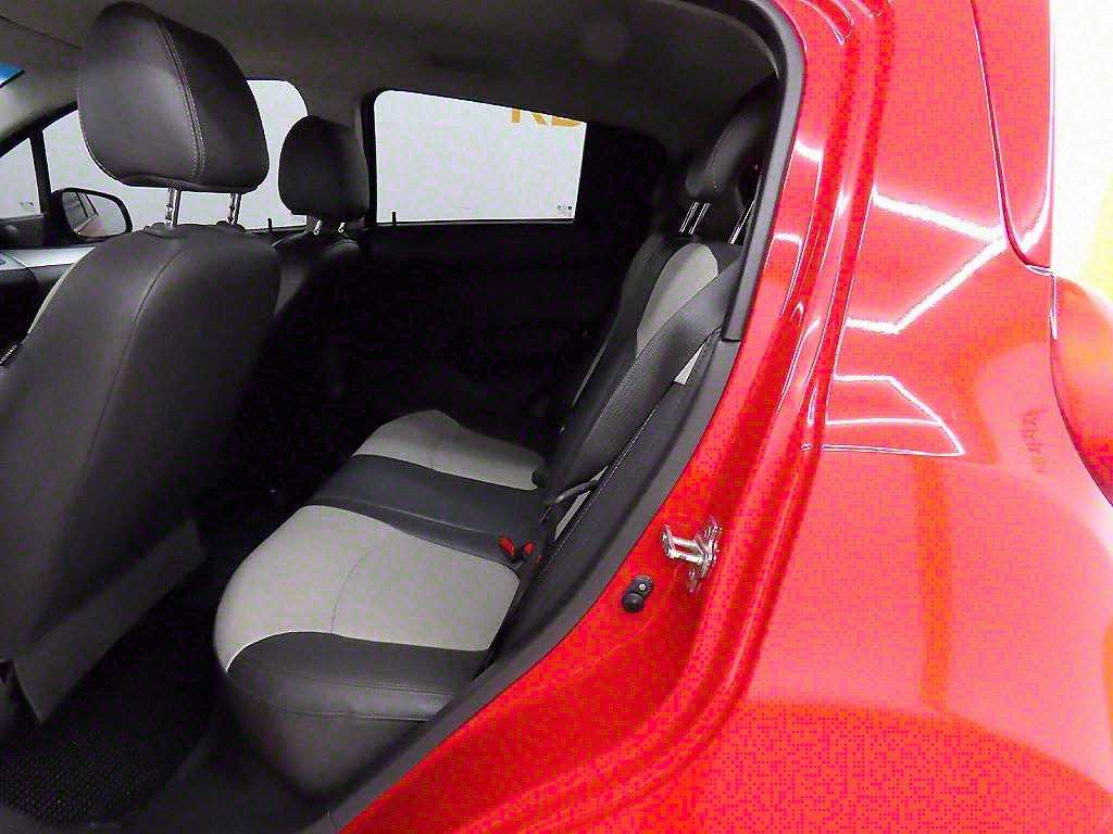 Chevrolet Spark - Vista 6