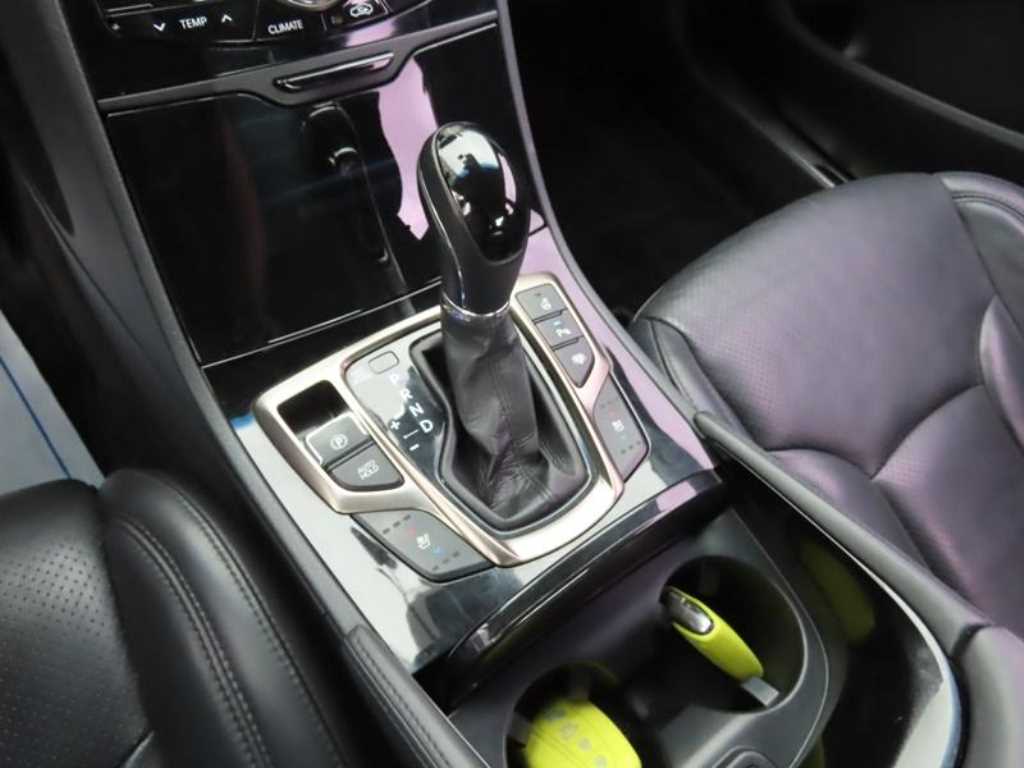 HYUNDAI Grandeur 2012 Negro - Importación desde Corea - HF Imports Iquique - Foto 17