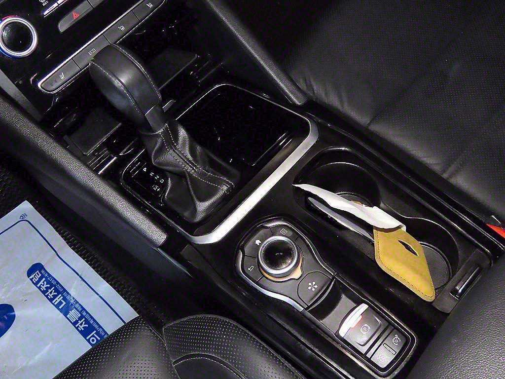 SAMSUNG SM6 - Vista 12