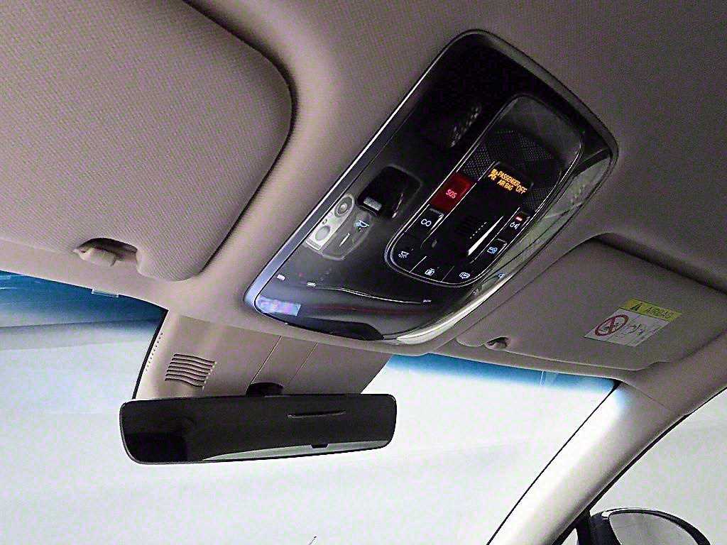 Genesis G80 2025 Negro - Importación desde Corea - HF Imports Iquique - Foto 17