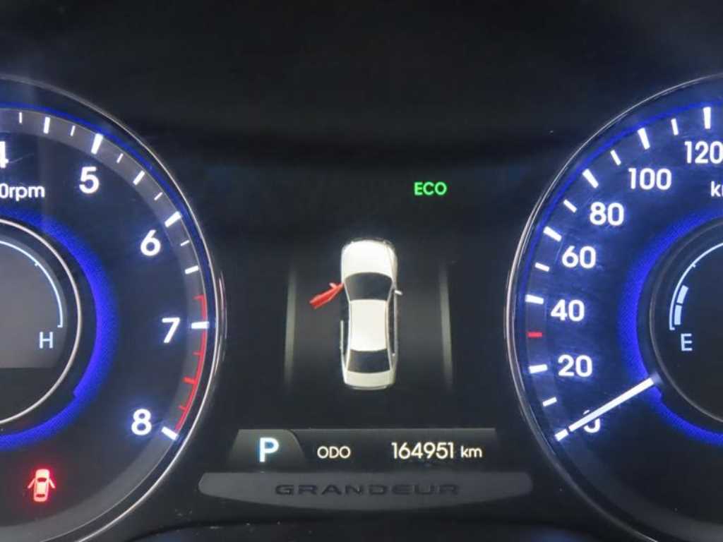 HYUNDAI Grandeur 2012 Negro - Importación desde Corea - HF Imports Iquique - Foto 13