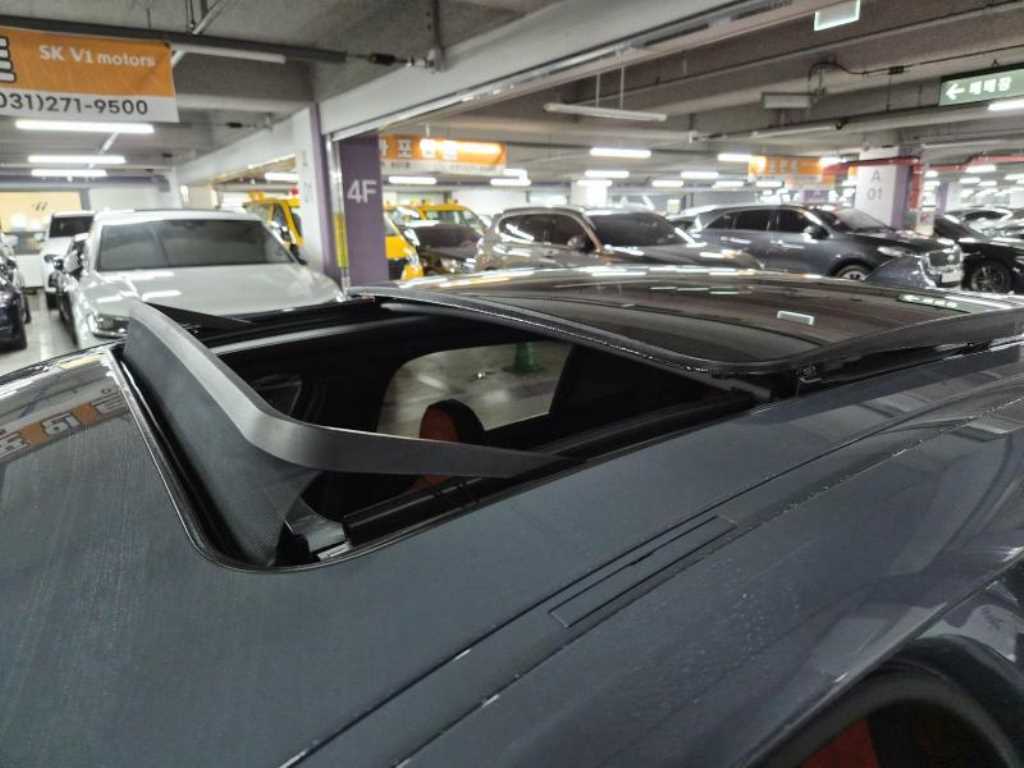 BMW 1 series 2023 Gris - Importación desde Corea - HF Imports Iquique - Foto 15