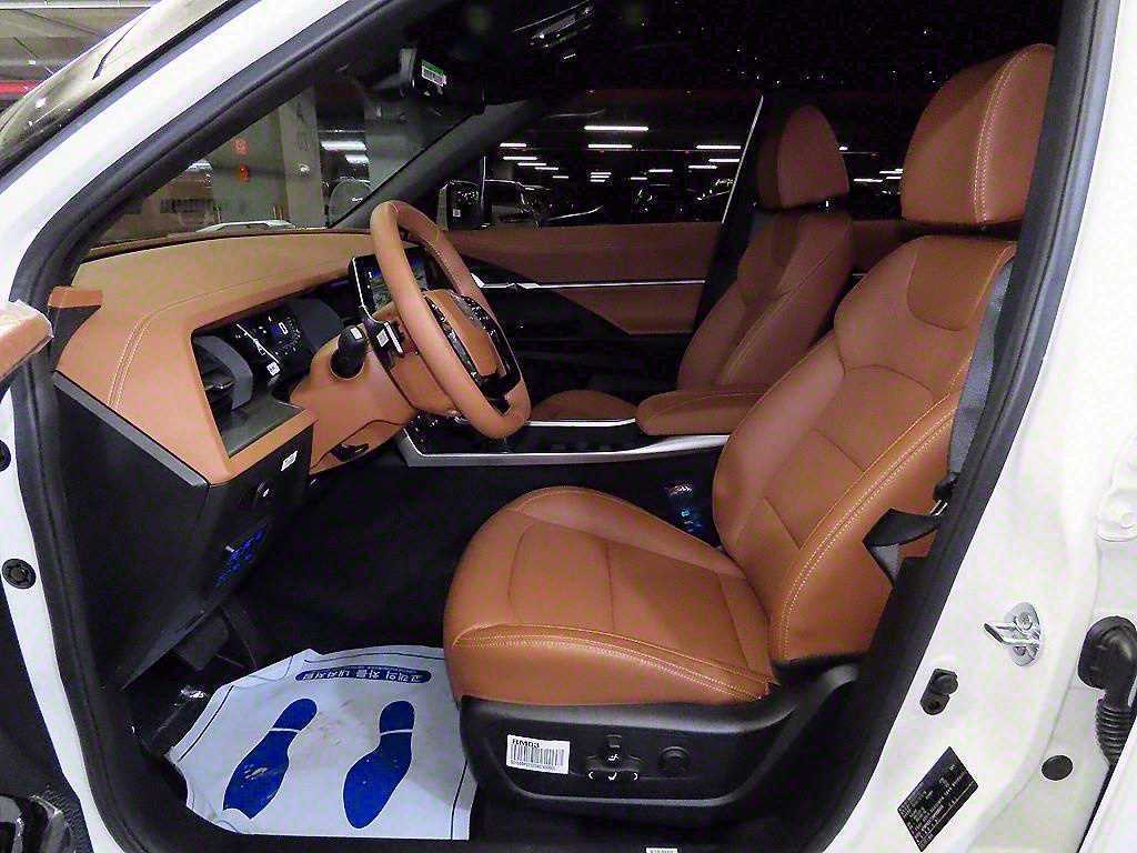 Ssangyong Torres - Vista 6