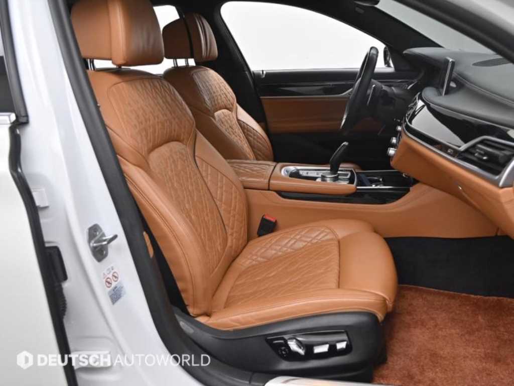 BMW 7 Series - Vista 10